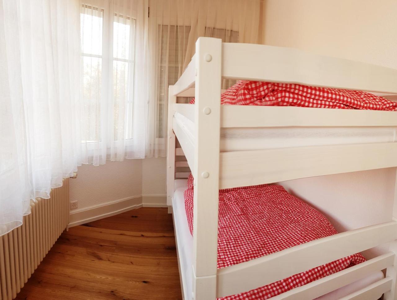 Adventure Guesthouse Interlaken Unterseen Eksteriør bilde